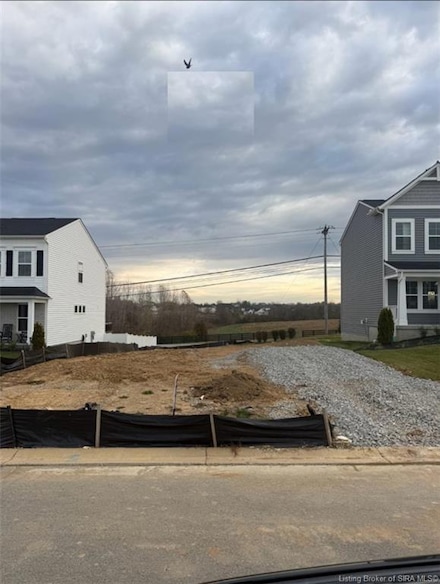 8222 Crescent Cove, Charlestown, IN 47111