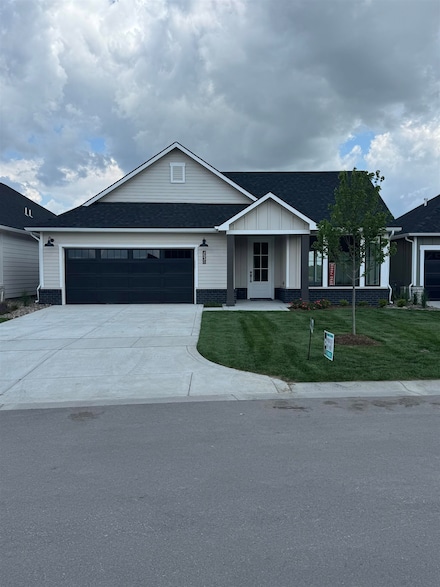 4538 N Sandkey St, Wichita, KS 67204