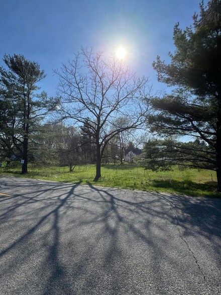 7664 68th St, South Haven, MI 49090