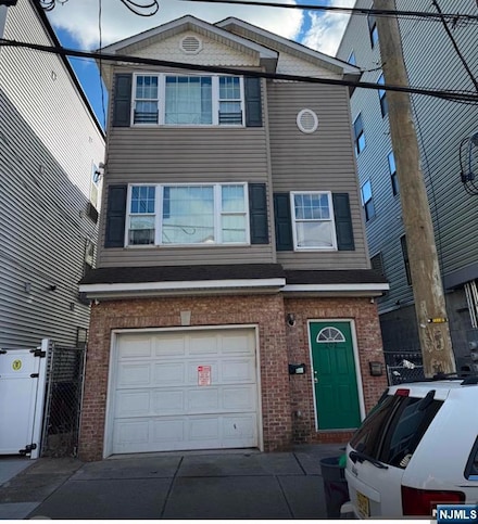 202 Harrison St, Paterson, NJ 07501