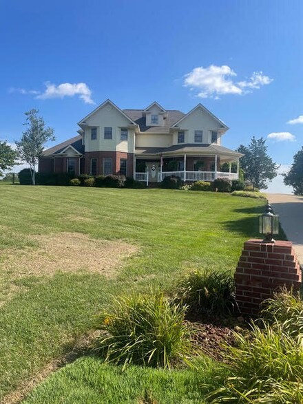 227 Lincoln Hills Dr, Somerset, KY 42501
