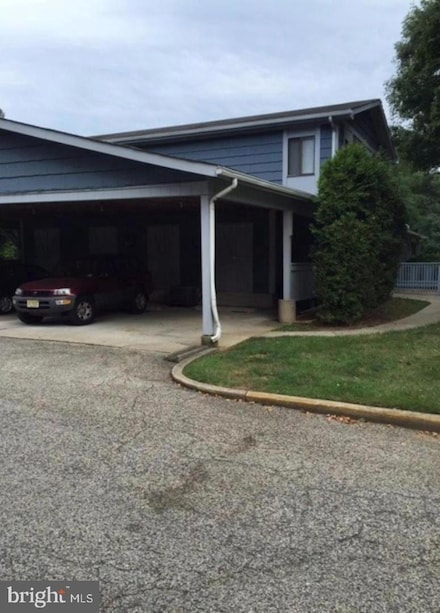 24 Maplewood Ct, West Deptford, NJ 08066