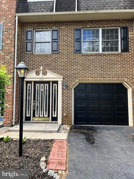 1259 Fairchild Ave, Hagerstown, MD 21742