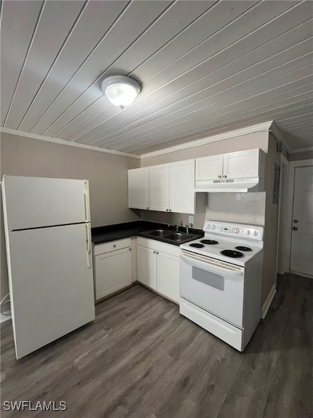 2651 Lafayette St, Fort Myers, FL 33916