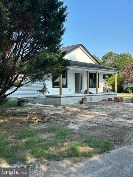 405 Nanticoke St, Sharptown, MD 21861