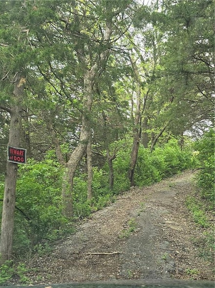 906 Lake Maurer Rd, Excelsior Springs, MO 64024