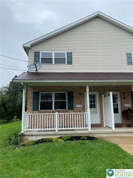 28 W 3rd St, Wind Gap, PA 18091