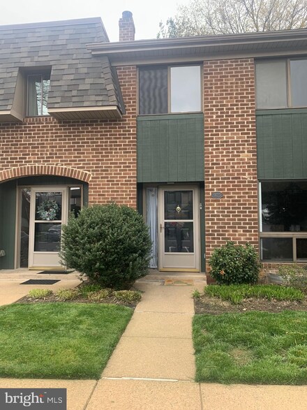 925 Putnam Blvd Unit 115, Wallingford, PA 19086