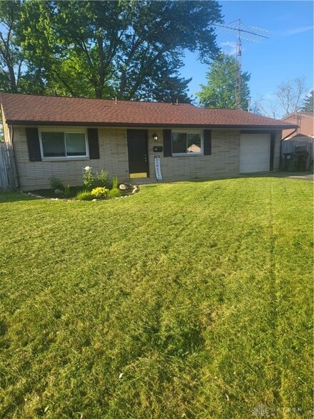 630 San Bernardino Trail, Englewood, OH 45322