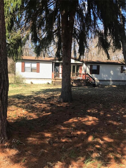 103 E Lark Dr Unit A, Fenton, MO 63026