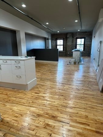 70-72 Northampton St Unit 301, Boston, MA 02118