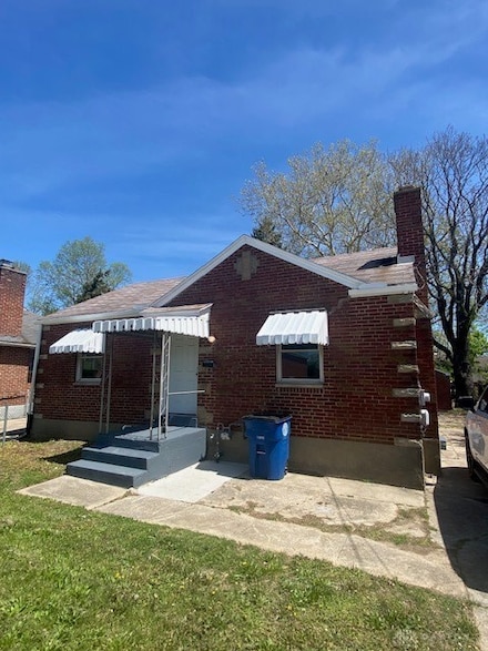 944 Wilmington Ave, Dayton, OH 45420