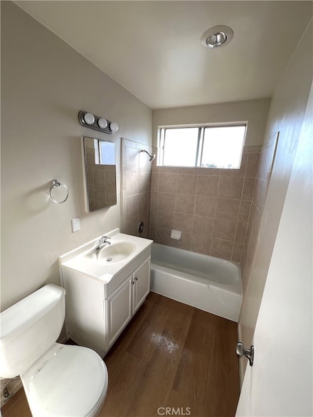 1004 E 5th St Unit 7, Long Beach, CA 90802