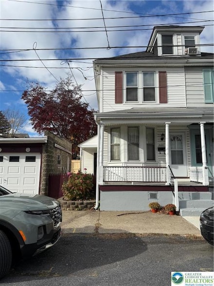 416 N 8th St, Easton, PA 18042