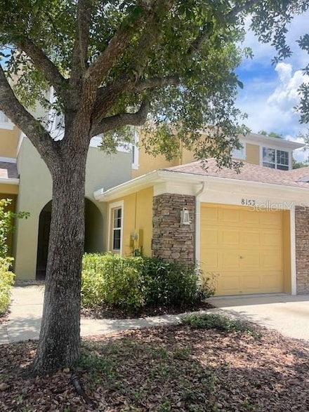8153 Stone Leaf Ln, Tampa, FL 33647