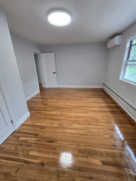 251-25 Thornhill Ave Unit 2/floor, Little Neck, NY 11362