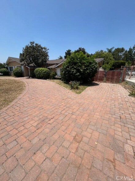 2017 E Michelle St, West Covina, CA 91791