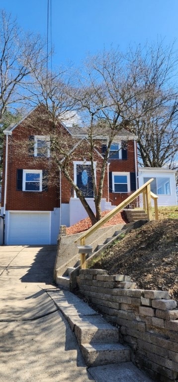 5679 Valleyview Dr, Bethel Park, PA 15102