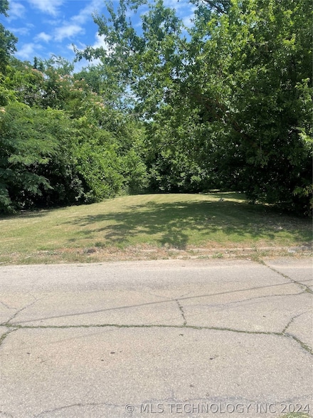 228 S Central Ave, Cushing, OK 74023