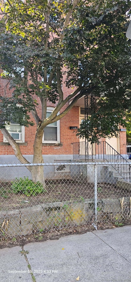 119 Glen St Unit 3, New Britain, CT 06051