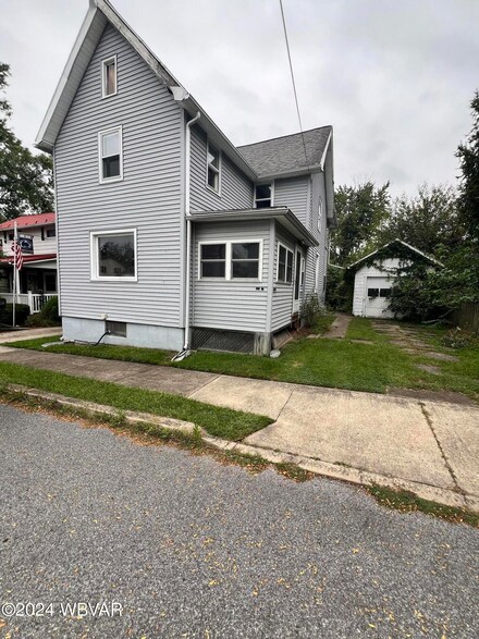 1108 Charles St, Williamsport, PA 17701