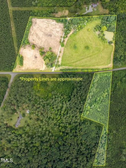 28 Cap Field Dr, Bear Creek, NC 27207