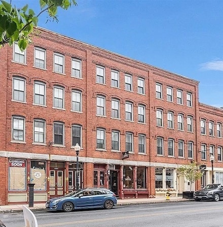24 Washington St Unit 404, Haverhill, MA 01832