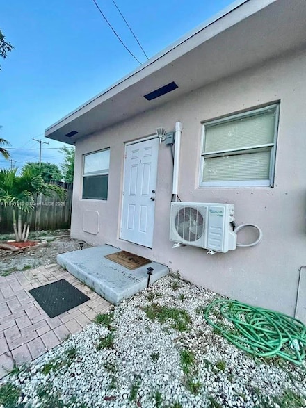 5928 Mayo St Unit 4, Hollywood, FL 33023