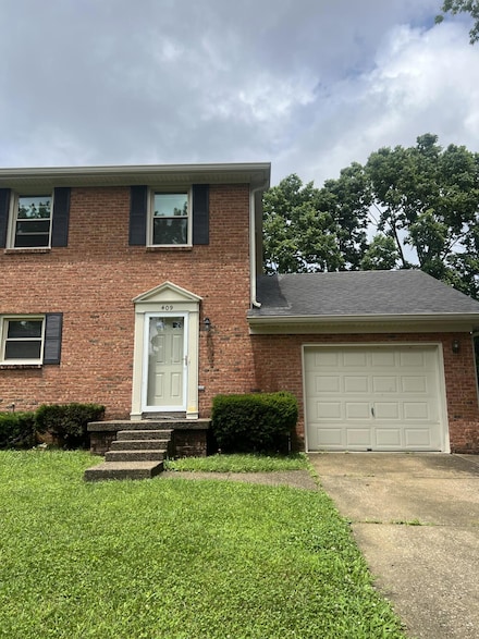 409 Woodview Dr, Lexington, KY 40515