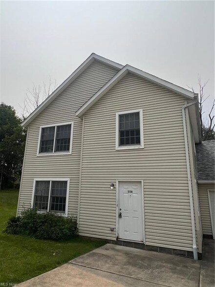 558 N Park Ave Unit 558, Ravenna, OH 44266