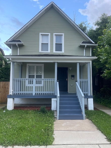 48 E 154th St, Harvey, IL 60426