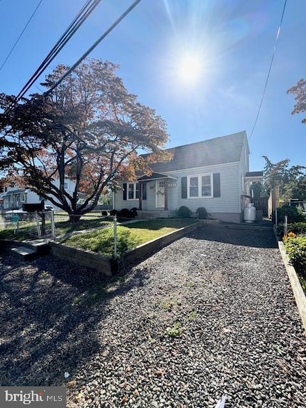 1962 Prospect Ave, Croydon, PA 19021