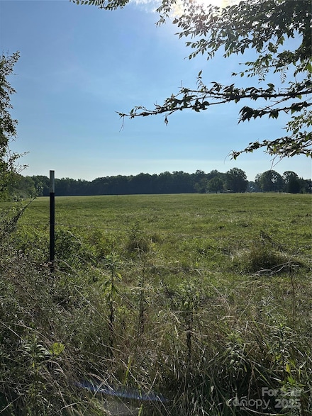 130 Sunnyside Shady Rest Rd, Bessemer City, NC 28016