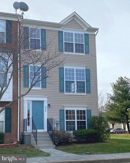 315 Hamilton Ct, Stephens City, VA 22655