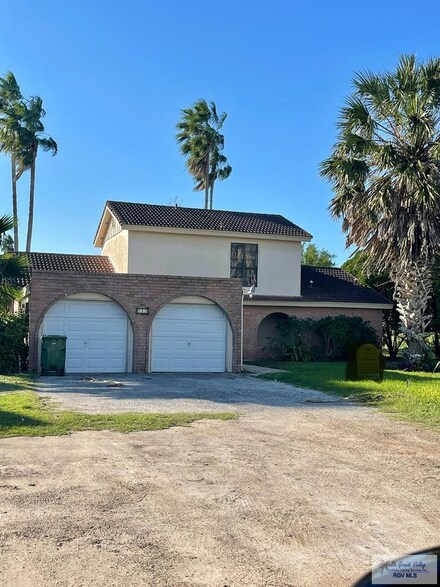 811 De Leon Ave, Rancho Viejo, TX 78575