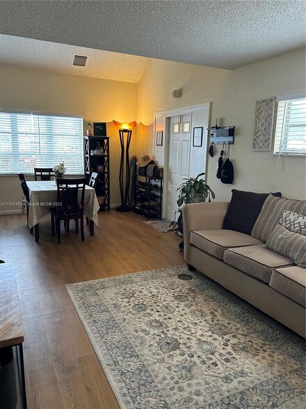 3200 Coral Springs Dr Unit 108, Coral Springs, FL 33065