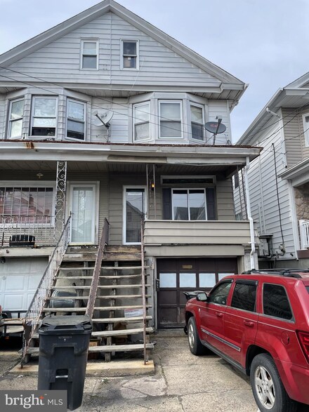 191 Virginia Ave, Shenandoah, PA 17976