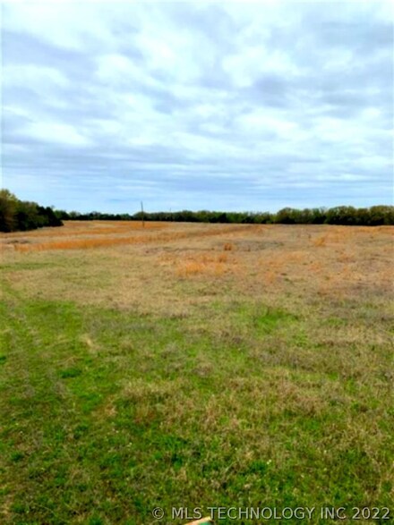 5377 Pheasant Run Dr, Marietta, OK 73448