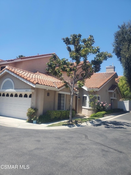 4819 La Rosa Dr, Oak Park, CA 91377