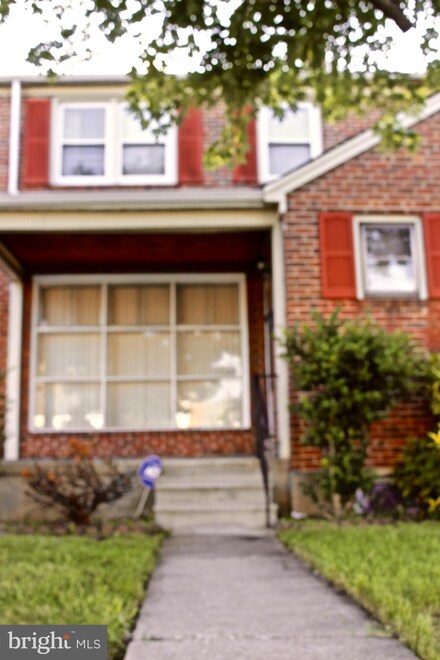 6126 Dunroming Rd, Baltimore, MD 21239