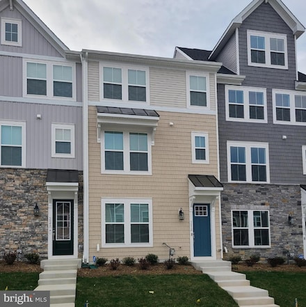 5050 Bigleaf Rd, Fredericksburg, VA 22407