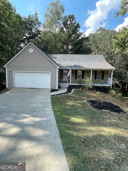 3013 Rockview Dr, Loganville, GA 30052