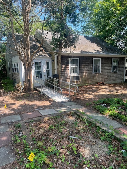 60 Baxter Ave, West Yarmouth, MA 02673