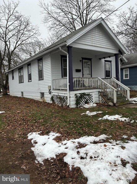 353 Allen Ave, Salem, NJ 08079