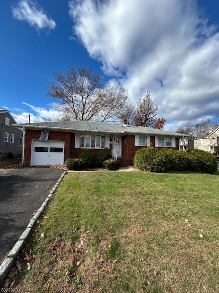 52 N 7th St, Kenilworth, NJ 07033