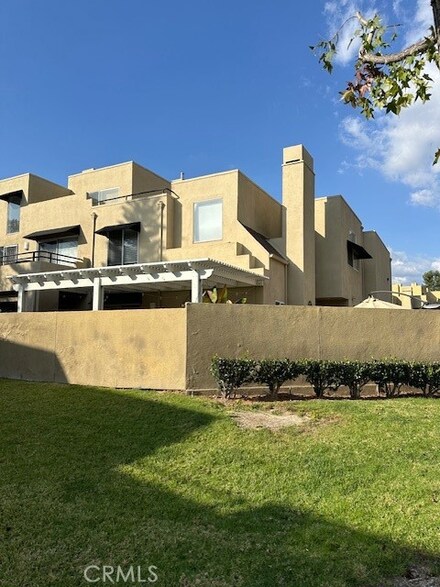 27912 Amber Unit 225, Mission Viejo, CA 92691