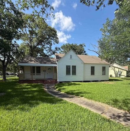 2301 Glenwood Dr, Port Arthur, TX 77642