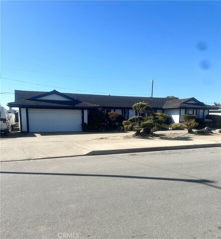 275 Tognazzini Ave, Guadalupe, CA 93434