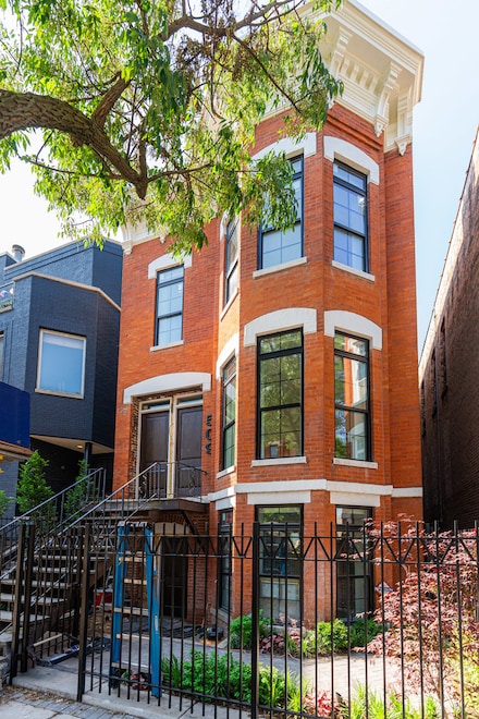 509 W Armitage Ave Unit 3, Chicago, IL 60614