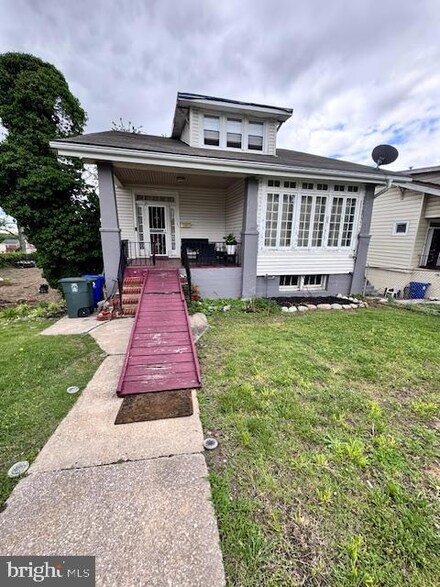 3203 Vickers Rd, Baltimore, MD 21216